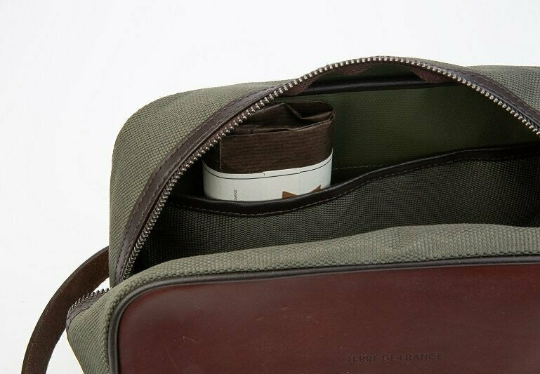 La Trousse de Toilette