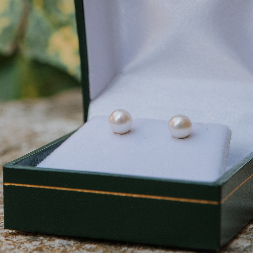 Les boucles d'oreilles - Innocence