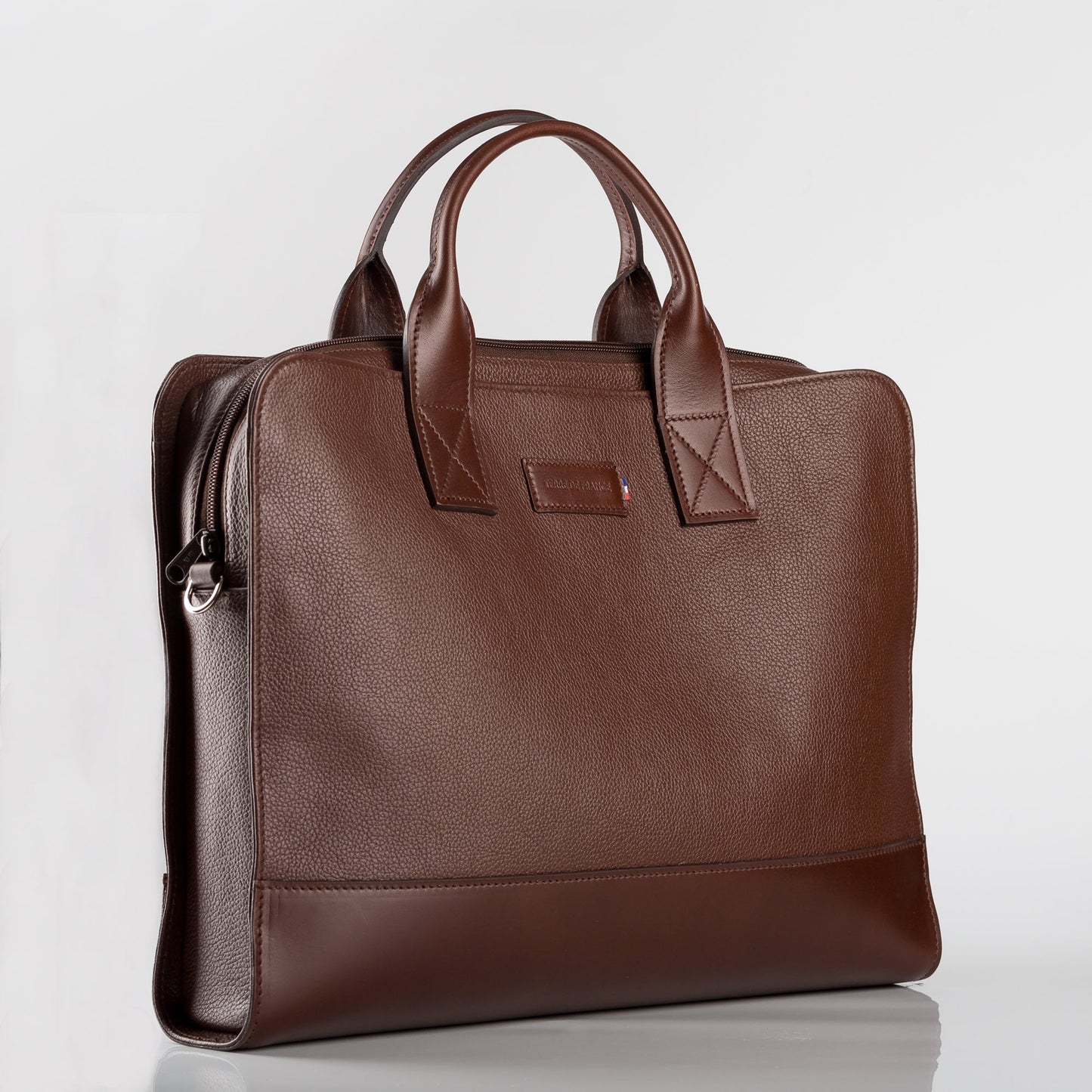 Le porte-documents en cuir